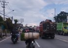 Truk Batu Tanpa Penutup, Ancaman Maut di Jalur Semarang-Solo